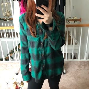American Eagle Boyfriend Fit Soft Flannel